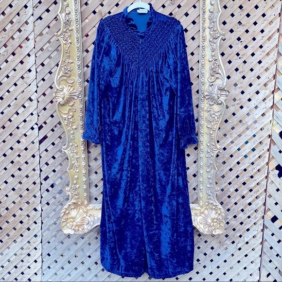 Vintage Other - Plush Robe 1980s Zip front crushed Velour Royal Blue Maxi Housedress